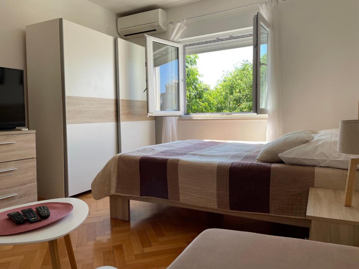 Apartment Beauty Pula Exterior photo