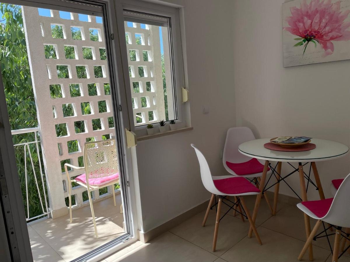 Apartment Beauty Pula Exterior photo
