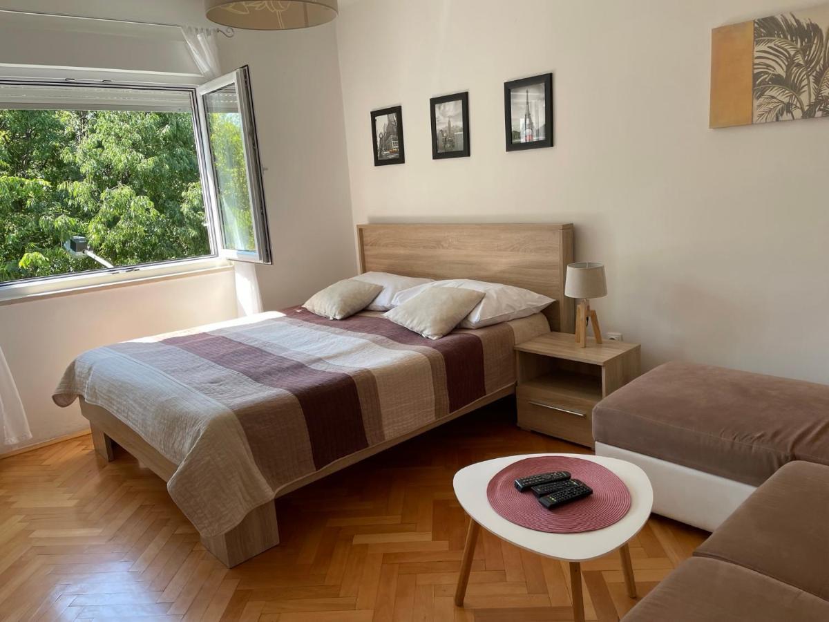 Apartment Beauty Pula Exterior photo